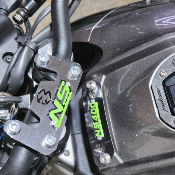 BASE TANQUE LOGO NS 400Z 3D