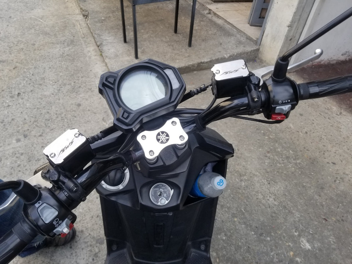 PROTECTOR DE BOMBA DE FRENO DELANTERO BWS X