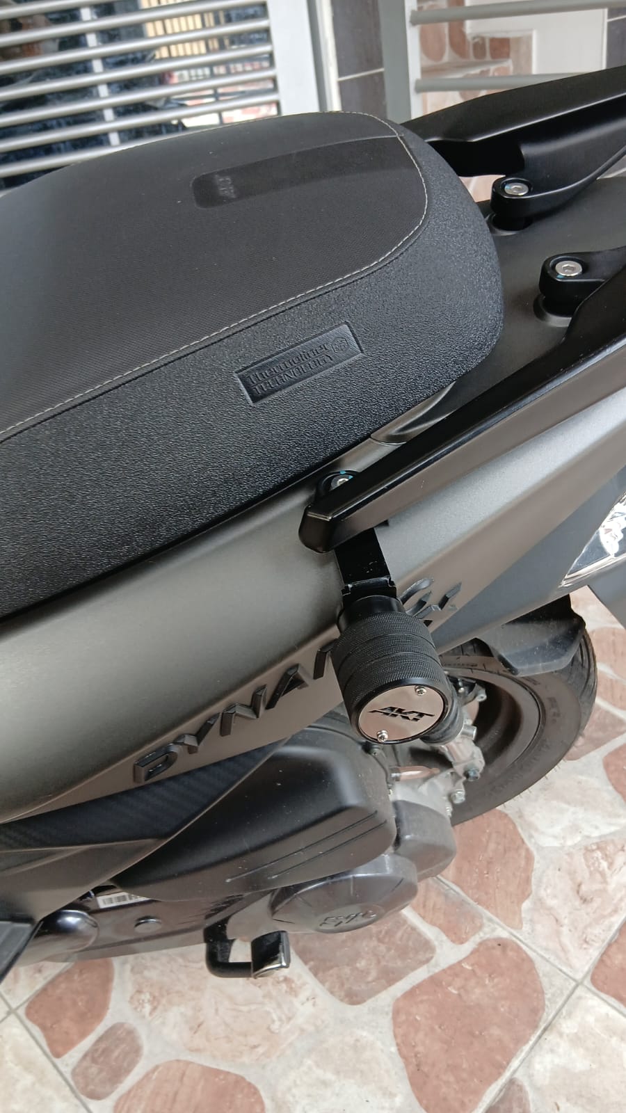 SLIDER AKT DYNAMIC RX TRASEROS (PAR)