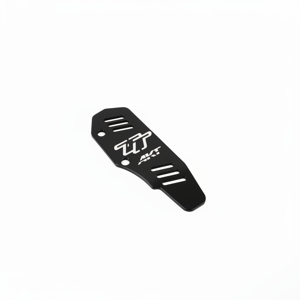 PROTECTOR BOMBA TRASERA PLANA AKT TT200